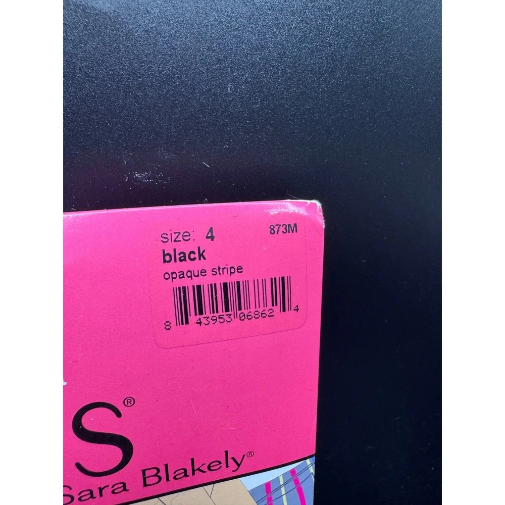ASSETS by Sara Blakely Marvelous Mama Maternity Tights Black Opaque Stripe Sz 4